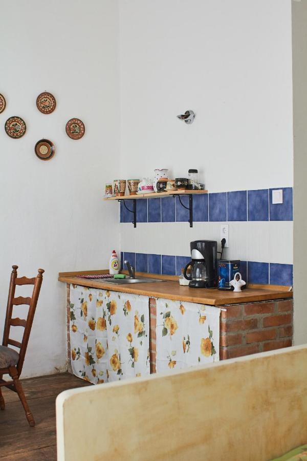 Vadrozsa Vendeghaz Racalmas Guest House ภายนอก รูปภาพ
